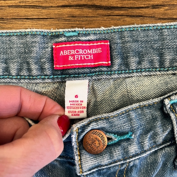 Abercrombie & Fitch Vintage Capri Low Rise Jeans Cuffed Blue Size 6 - Picture 6 of 11